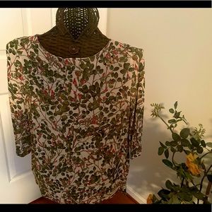 Floral blouse with 3/4 arms